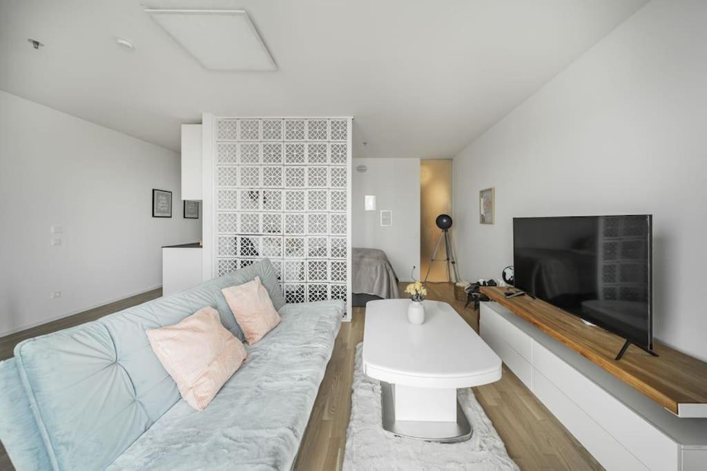 City Sky Studio Mit Balkon Vienna Viena Exterior foto